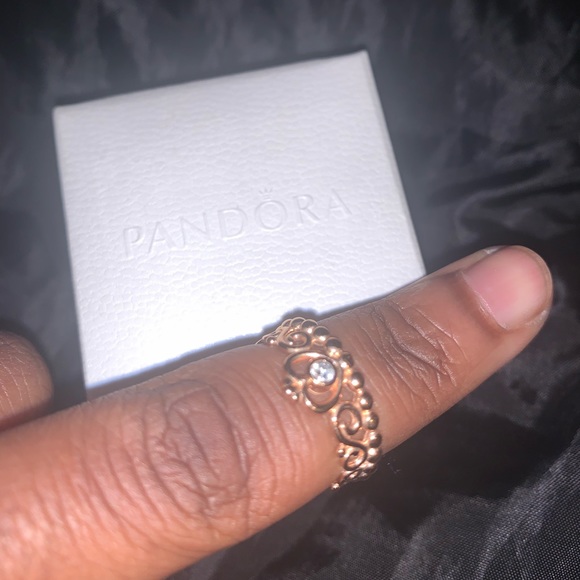 ROSE GOLD PANDORA PRINCESS TIARA RING - Picture 6 of 8